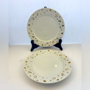 EUC Two Pampered Chef 8" dessert/salad plates